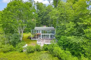 32 W Lakeside Ln, Hampton Township, NJ 07860 - Photo 1