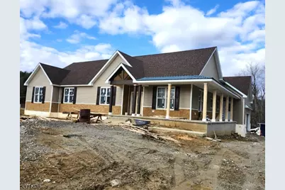 81 Belview Rd, Lopatcong Township, NJ 08865 - Photo 1