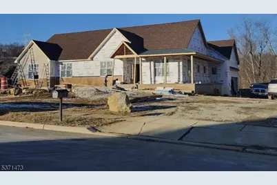 81 Belview Rd, Lopatcong Township, NJ 08865 - Photo 4