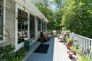 1 Robins Ln, Kinnelon, NJ 07405 - Photo 28