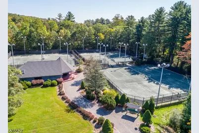 1 Robins Ln, Kinnelon, NJ 07405 - Photo 46