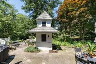 1 Robins Ln, Kinnelon, NJ 07405 - Photo 30