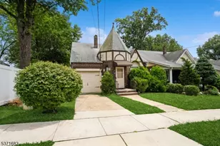 1589 Edmund Terrace, Union Township, NJ 07083 - Photo 42