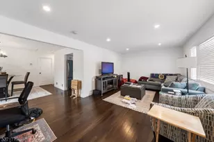 25 Evelyn Ct, Maplewood, NJ 07040 - Photo 18