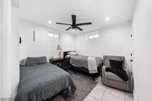 25 Evelyn Ct, Maplewood, NJ 07040 - Photo 24