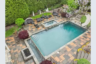 14 Michelle Ln, Livingston, NJ 07039 - Photo 34