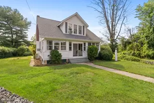 21 Green St, Oxford Township, NJ 07863 - Photo 1