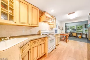 160-162 Springfield Ave, Summit, NJ 07901 - Photo 12