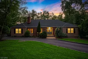 68 Shrewsbury Dr, Livingston, NJ 07039 - Photo 1