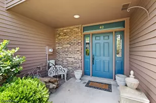 42 Lexington Ct, Washington Township, NJ 07676 - Photo 1