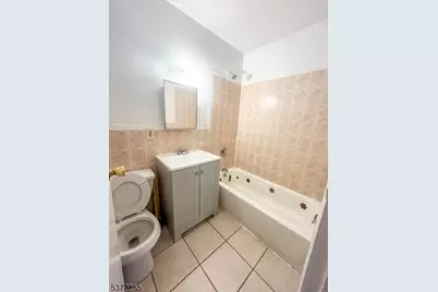 341 16th Ave #2F, Irvington, NJ 07111 - Photo 6