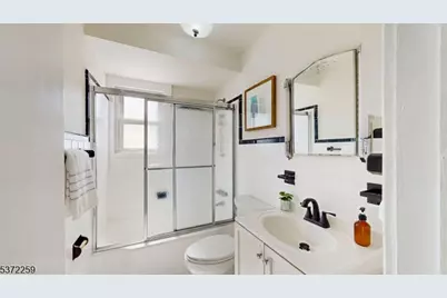 10 Ridgedale Ave West, East Hanover Township, NJ 07936 - Photo 12