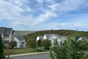 133 Sowers Dr, Mount Olive, NJ 07840 - Photo 2