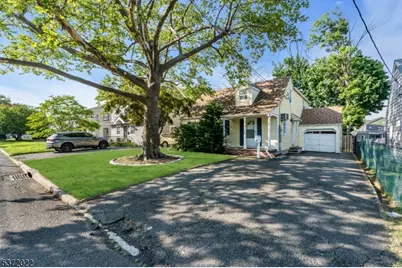 22 Sunset Dr, Clark Township, NJ 07066 - Photo 1