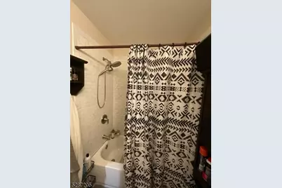 10 Miller St, Jersey City, NJ 07304 - Photo 18