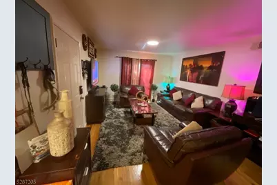 10 Miller St, Jersey City, NJ 07304 - Photo 4