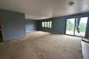 8 Greendale Rd, Andover Township, NJ 07860 - Photo 1