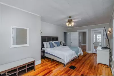 132 W 6th Ave, Roselle, NJ 07203 - Photo 18