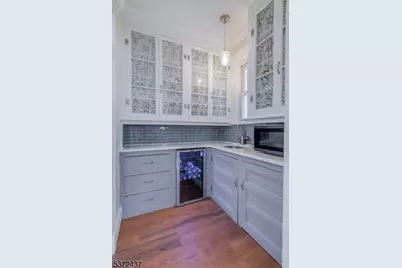 132 W 6th Ave, Roselle, NJ 07203 - Photo 12