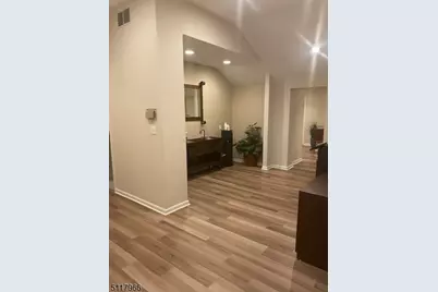 210 Haven Ave, Scotch Plains Township, NJ 07076 - Photo 4