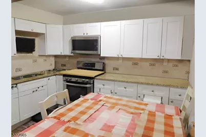 87 Merselis Ave, Clifton, NJ 07011 - Photo 4