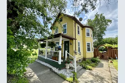 25 Decatur St, Knowlton Township, NJ 07832 - Photo 1