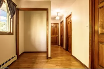 19 Reynolds Ave, Parsippany, NJ 07054 - Photo 6