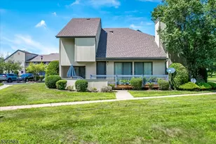 8 Spencer St, Franklin Township, NJ 08873 - Photo 1