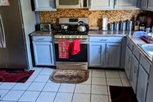 1330 Stockton St, Rahway, NJ 07065 - Photo 2