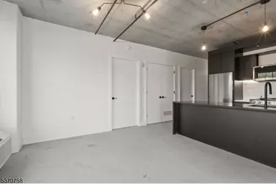 65 McWhorter #211, Newark, NJ 07105 - Photo 16