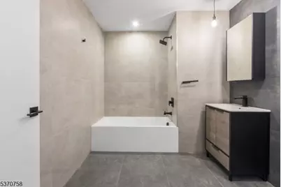 65 McWhorter #211, Newark, NJ 07105 - Photo 24
