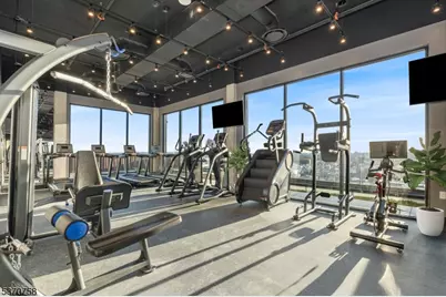 65 McWhorter #211, Newark, NJ 07105 - Photo 6