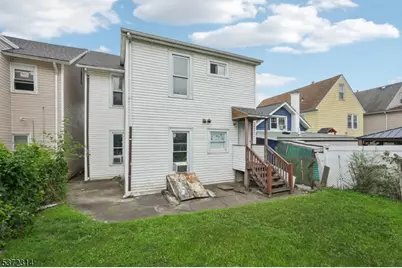 405 N 8th St, Prospect Park, NJ 07508 - Photo 32