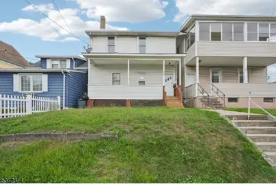 405 N 8th St, Prospect Park, NJ 07508 - Photo 1