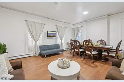 405 N 8th St, Prospect Park, NJ 07508 - Photo 8