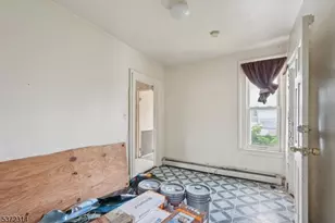 405 N 8th St, Prospect Park, NJ 07508 - Photo 16