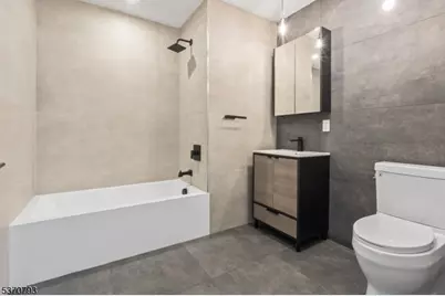 65 McWhorter #705, Newark, NJ 07105 - Photo 18