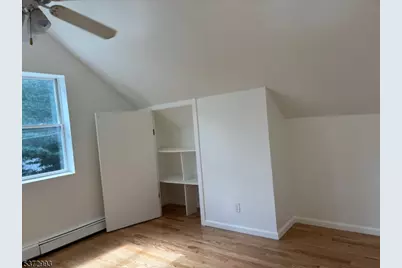 27 Roseland Ave, Roseland, NJ 07068 - Photo 8