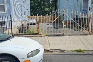 892 S 18th St, Newark, NJ 07108 - Photo 1