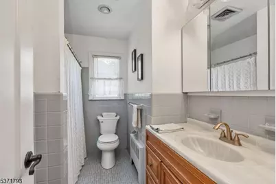 1466 Lamberts Mill Rd, Scotch Plains Township, NJ 07076 - Photo 22