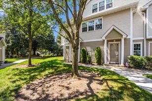 37 Mayer Dr, Clifton, NJ 07012 - Photo 1