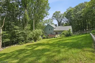 528 Brian Dean Dr, Glen Gardner, NJ 08826 - Photo 24