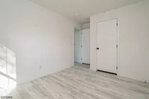 195 W Main St Unit, Chester, NJ 07930 - Photo 12