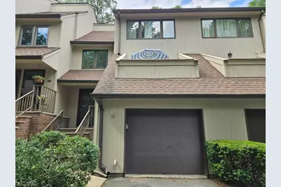 19 Newcastle Ct, Mountain Lakes, NJ 07046 - Photo 1