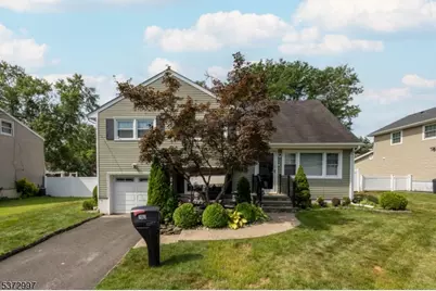 203 Stahls Way, North Plainfield, NJ 07060 - Photo 1