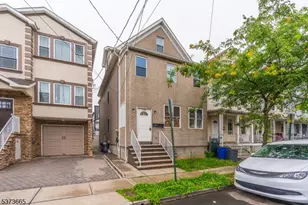 708 S Park St, Elizabeth, NJ 07201 - Photo 1