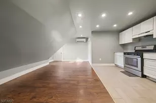 297 W Runyon St, Newark, NJ 07108 - Photo 12