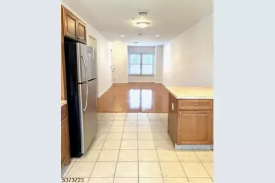 18 Baldwin St #2A, Montclair, NJ 07042 - Photo 6