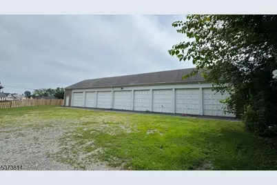 98 Henderson St, Phillipsburg, NJ 08865 - Photo 8