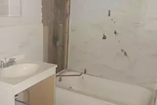 648 S 11th St, Newark, NJ 07103 - Photo 12